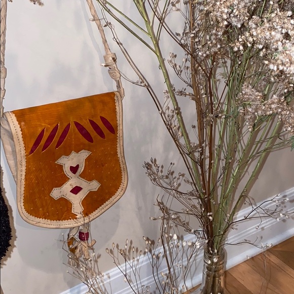 COPY - Handmade African decorative bag-Artisanal 💜 - Picture 1 of 11